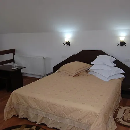 Guest house Pensiunea Bogdan Novaci-Straini