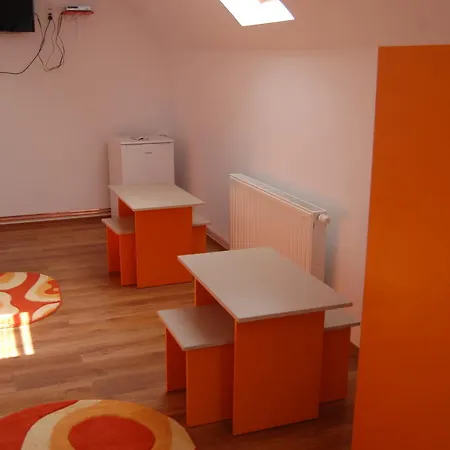 Guest house Pensiunea Bogdan Novaci-Straini